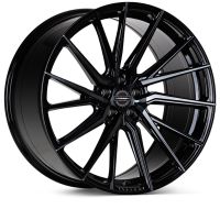 Vossen HF-4T wheels in the Tinted Gloss Black finish. Suitable for the Land Rover Defender 90 & 110 fitment.