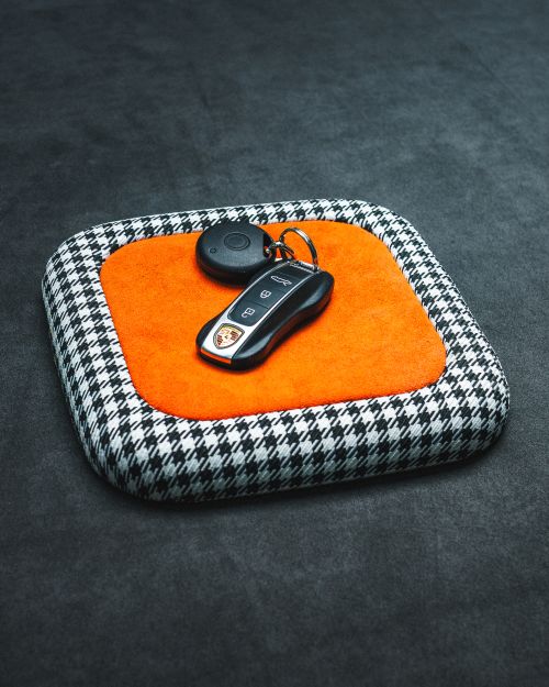 Premium luxury valet tray for keys, Wallet, sunglasses and everyday accessories.