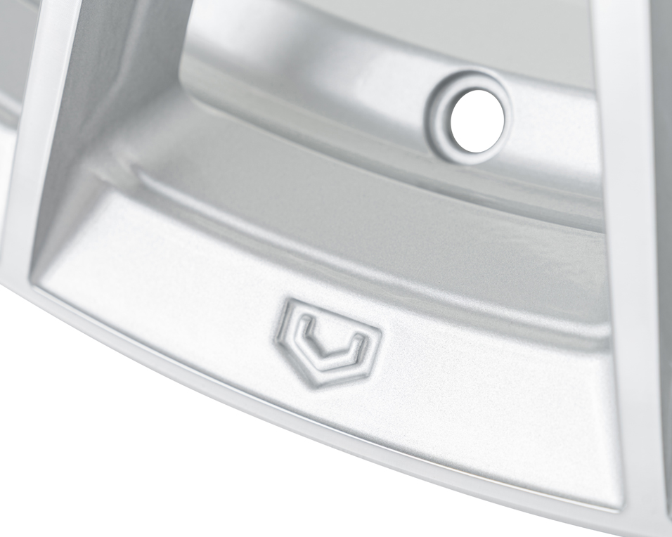 Vossen HFX-4 23X10 5X120 +32 Silver Polished - Image 4