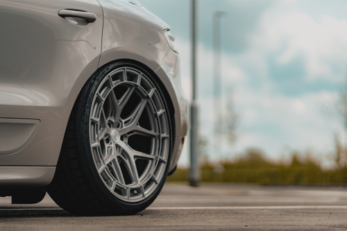 PORSCHE MACAN GTS Image 3