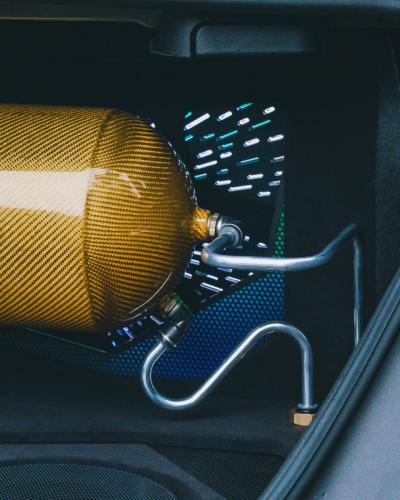 MERCEDES C63S Image 8