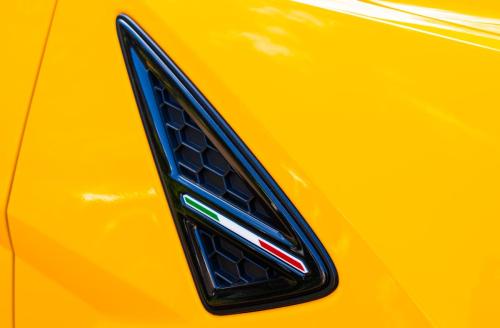 Lamborghini Urus Image 4