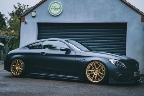 MERCEDES C63S